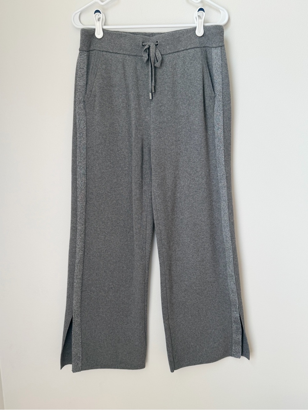 Chico's Zenenergy Gray Lounge Pants Glitter Stripe Drawstring Size 1P Medium P